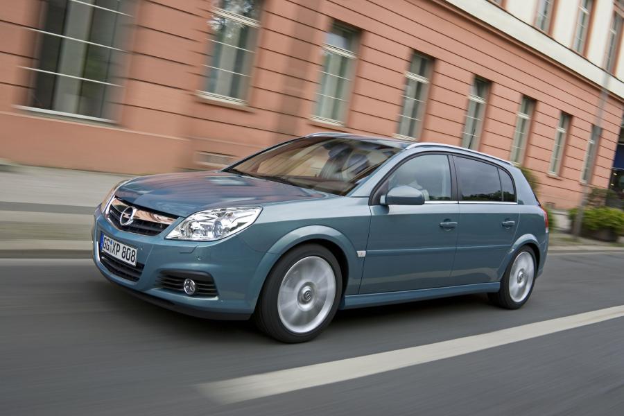  Opel Signum 2003 года  (фото 3 из 23)